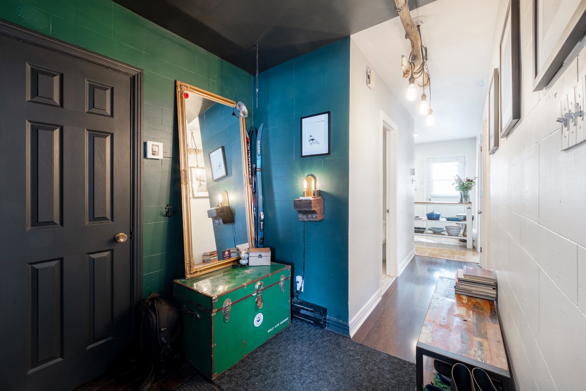 









7177


Rue D'Aragon

,
Montréal (Le Sud-Ouest),




QC
H4E3B6

