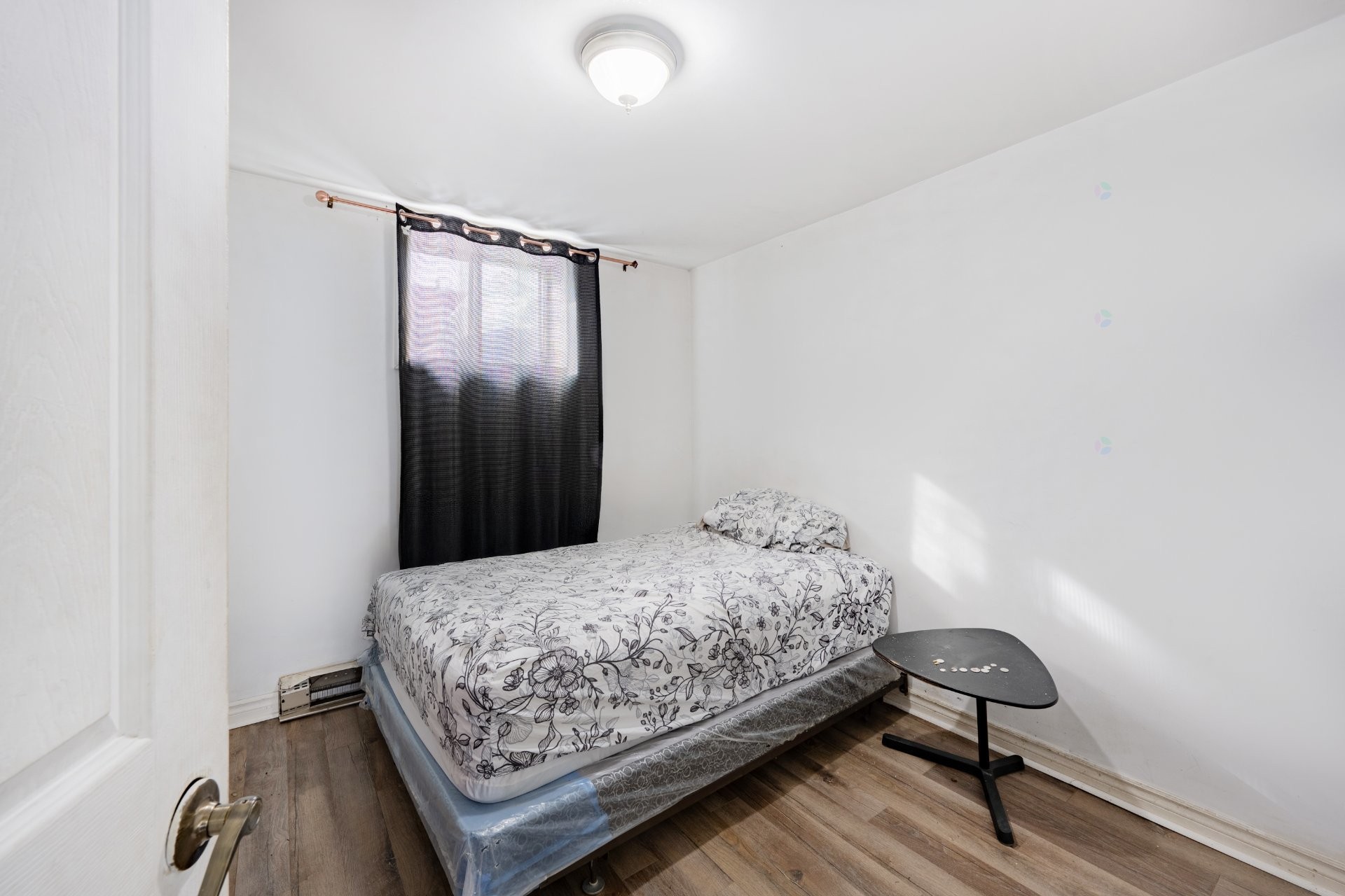 









7177


Rue D'Aragon

,
Montréal (Le Sud-Ouest),




QC
H4E3B6

