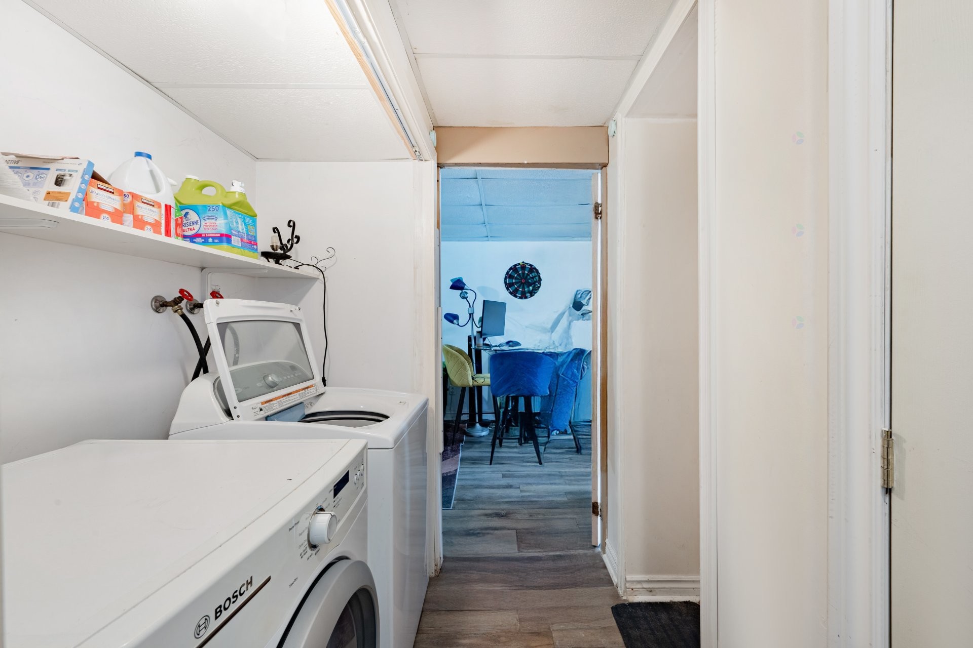 









7177


Rue D'Aragon

,
Montréal (Le Sud-Ouest),




QC
H4E3B6

