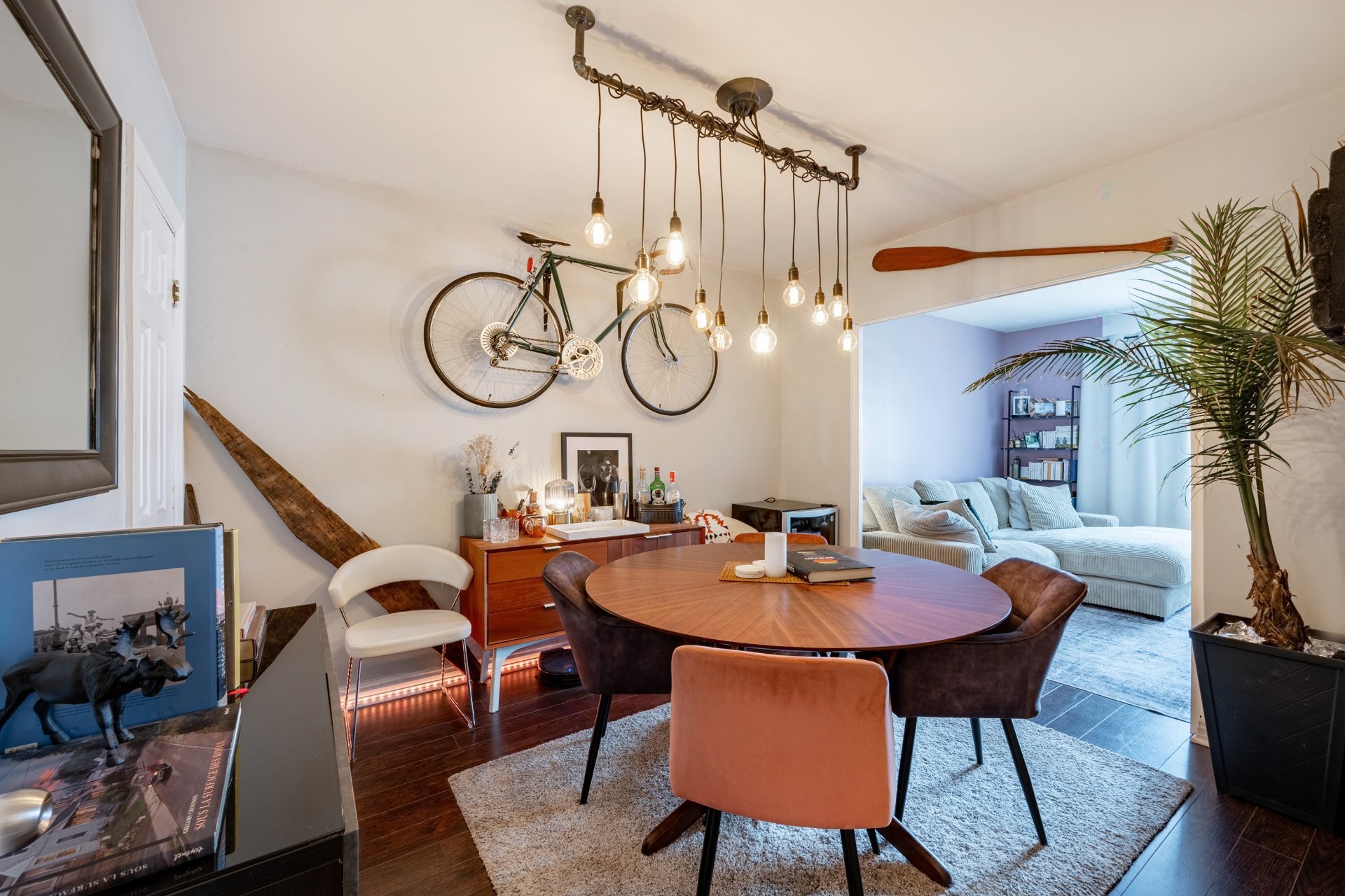 









7177


Rue D'Aragon

,
Montréal (Le Sud-Ouest),




QC
H4E3B6

