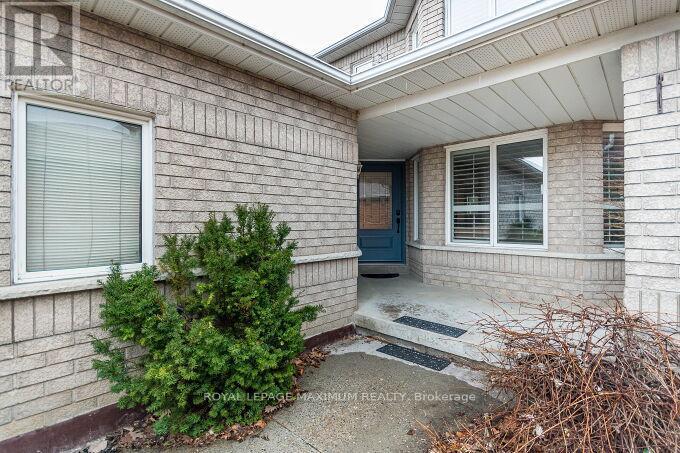 












50 PANORAMA CRESCENT

,
Vaughan,




Ontario
L4H1J9

