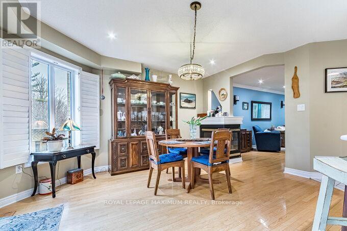 












50 PANORAMA CRESCENT

,
Vaughan,




Ontario
L4H1J9

