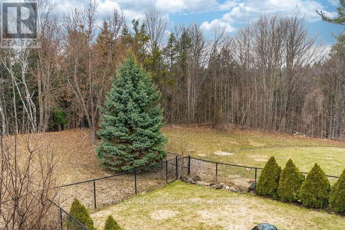 












50 PANORAMA CRESCENT

,
Vaughan,




Ontario
L4H1J9

