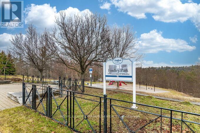 












50 PANORAMA CRESCENT

,
Vaughan,




Ontario
L4H1J9

