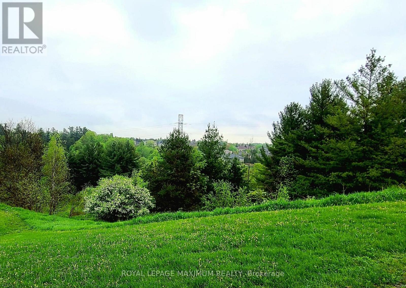 












50 PANORAMA CRESCENT

,
Vaughan,




Ontario
L4H1J9

