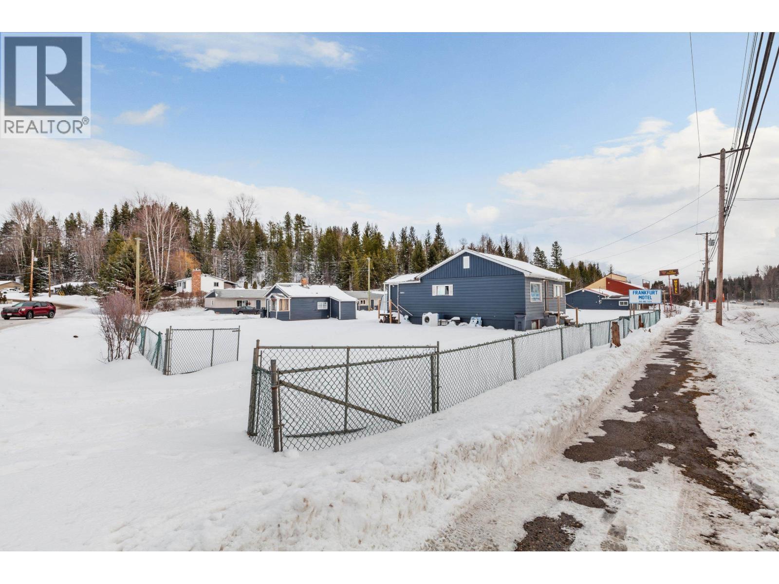 












3432-3454 HART HWY & 2201, 2178, 2157 SHADY LANE

,
Prince George,




British Columbia
V2K2Z1

