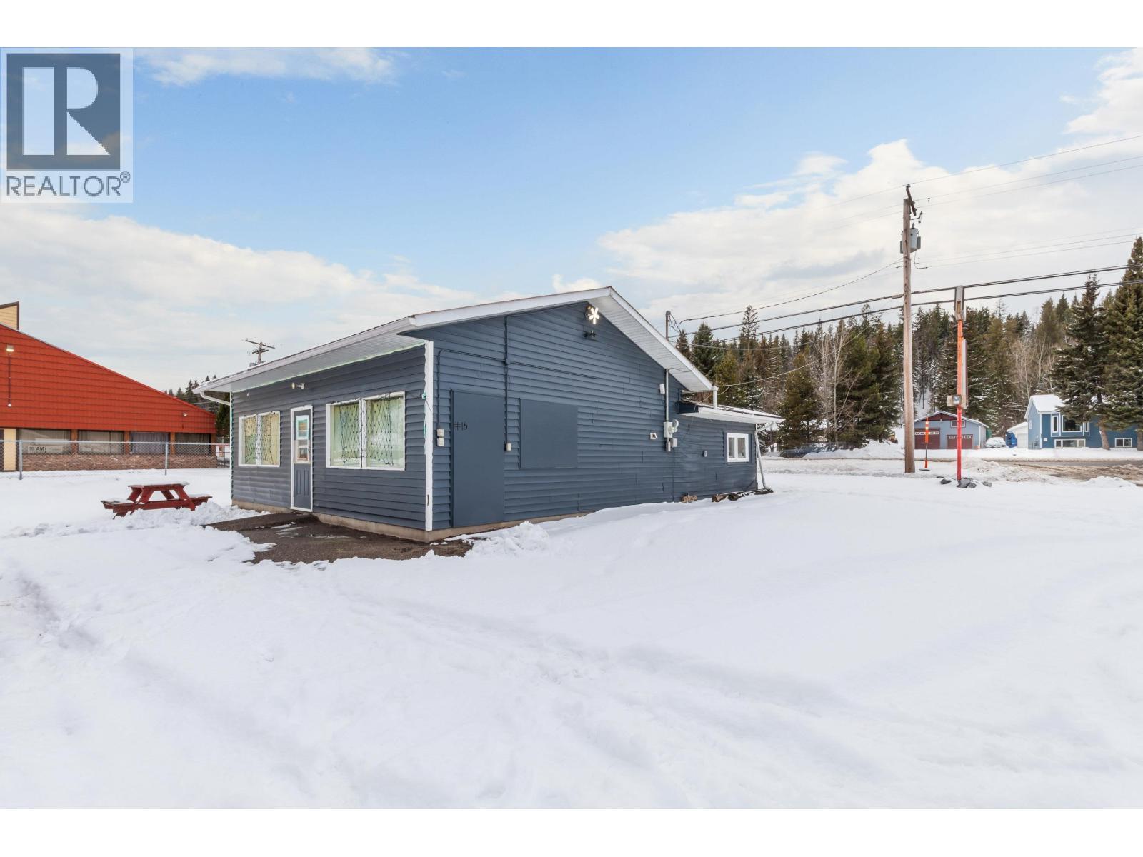 












3432-3454 HART HWY & 2201, 2178, 2157 SHADY LANE

,
Prince George,




British Columbia
V2K2Z1

