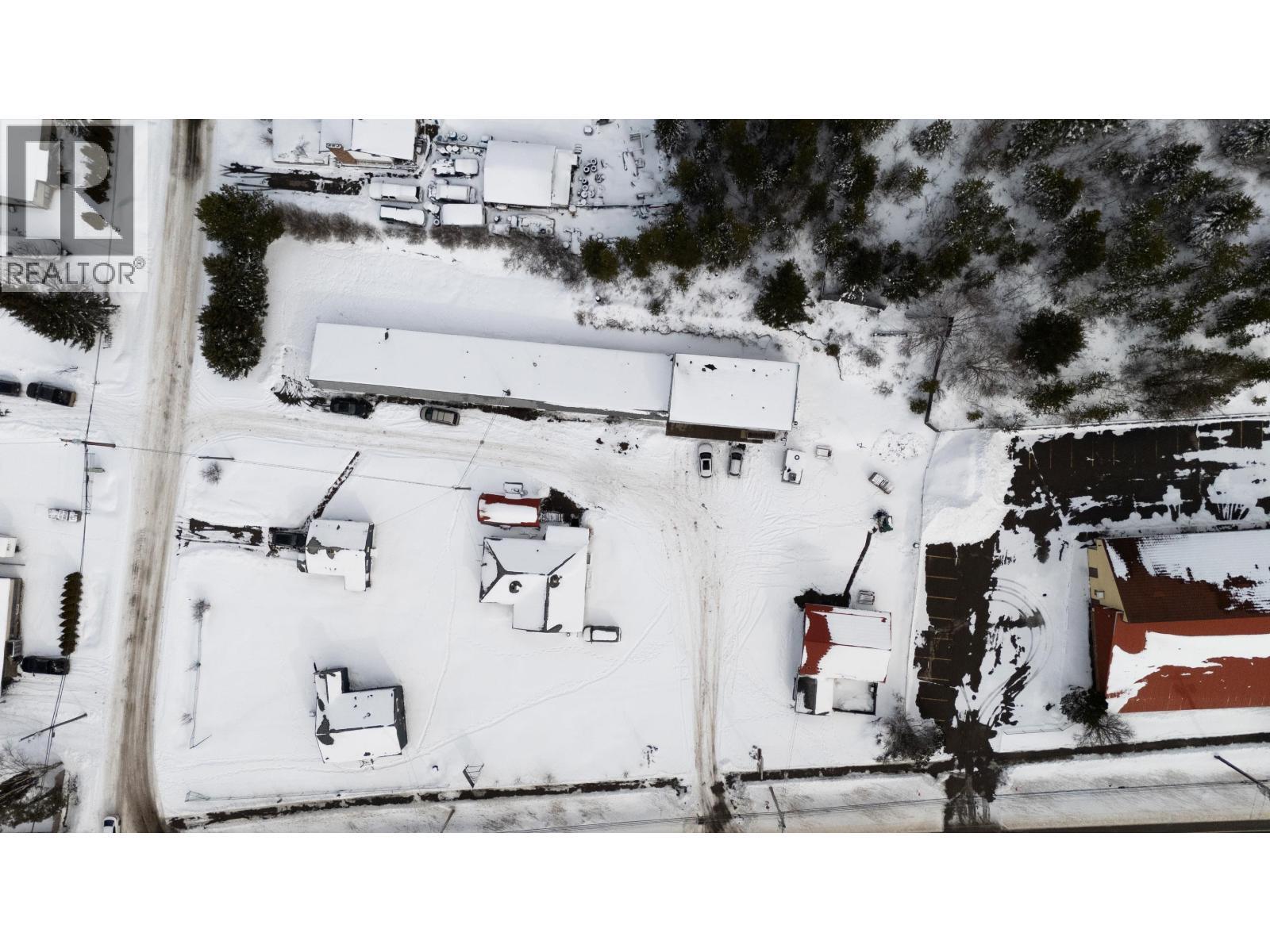 












3432-3454 HART HWY & 2201, 2178, 2157 SHADY LANE

,
Prince George,




British Columbia
V2K2Z1

