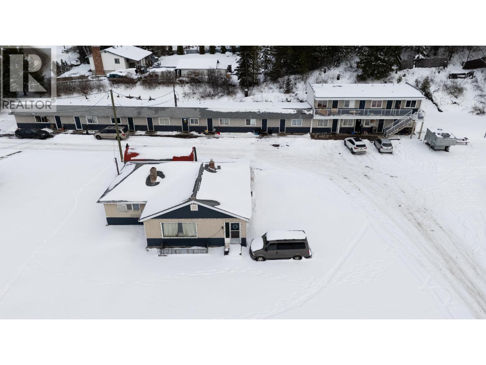 












3432-3454 HART HWY & 2201, 2178, 2157 SHADY LANE

,
Prince George,




British Columbia
V2K2Z1

