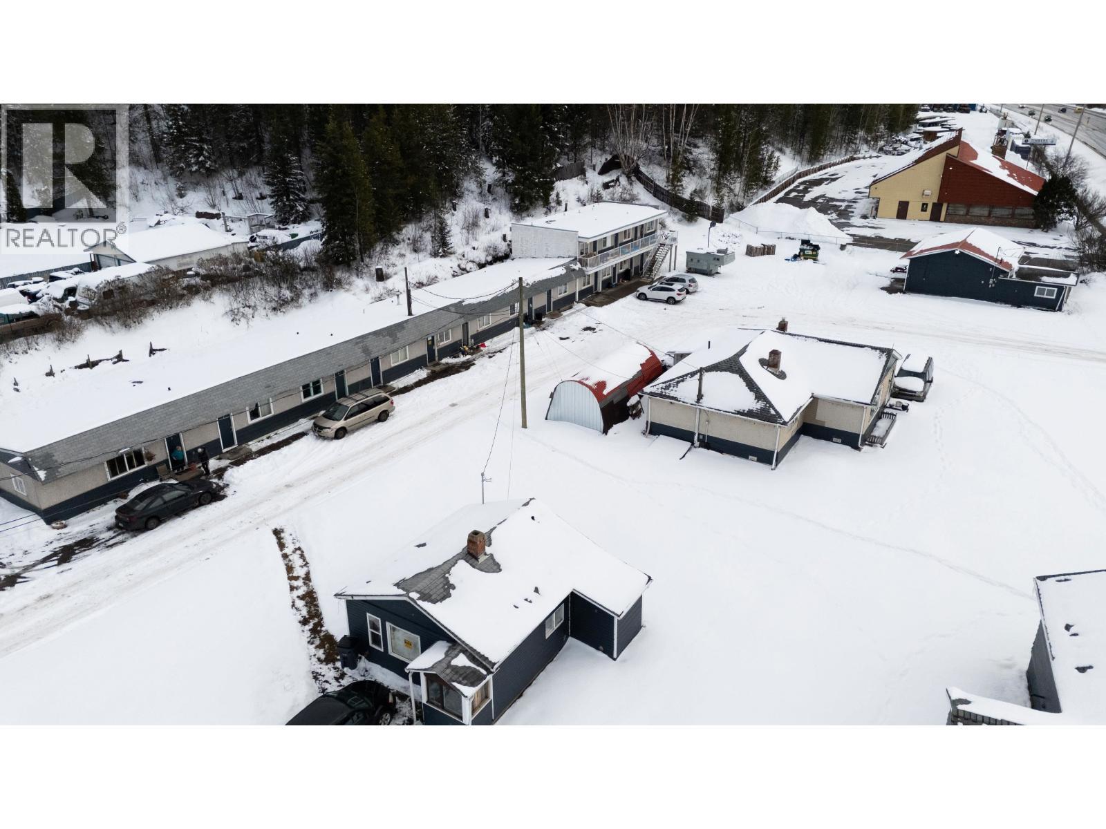 












3432-3454 HART HWY & 2201, 2178, 2157 SHADY LANE

,
Prince George,




British Columbia
V2K2Z1

