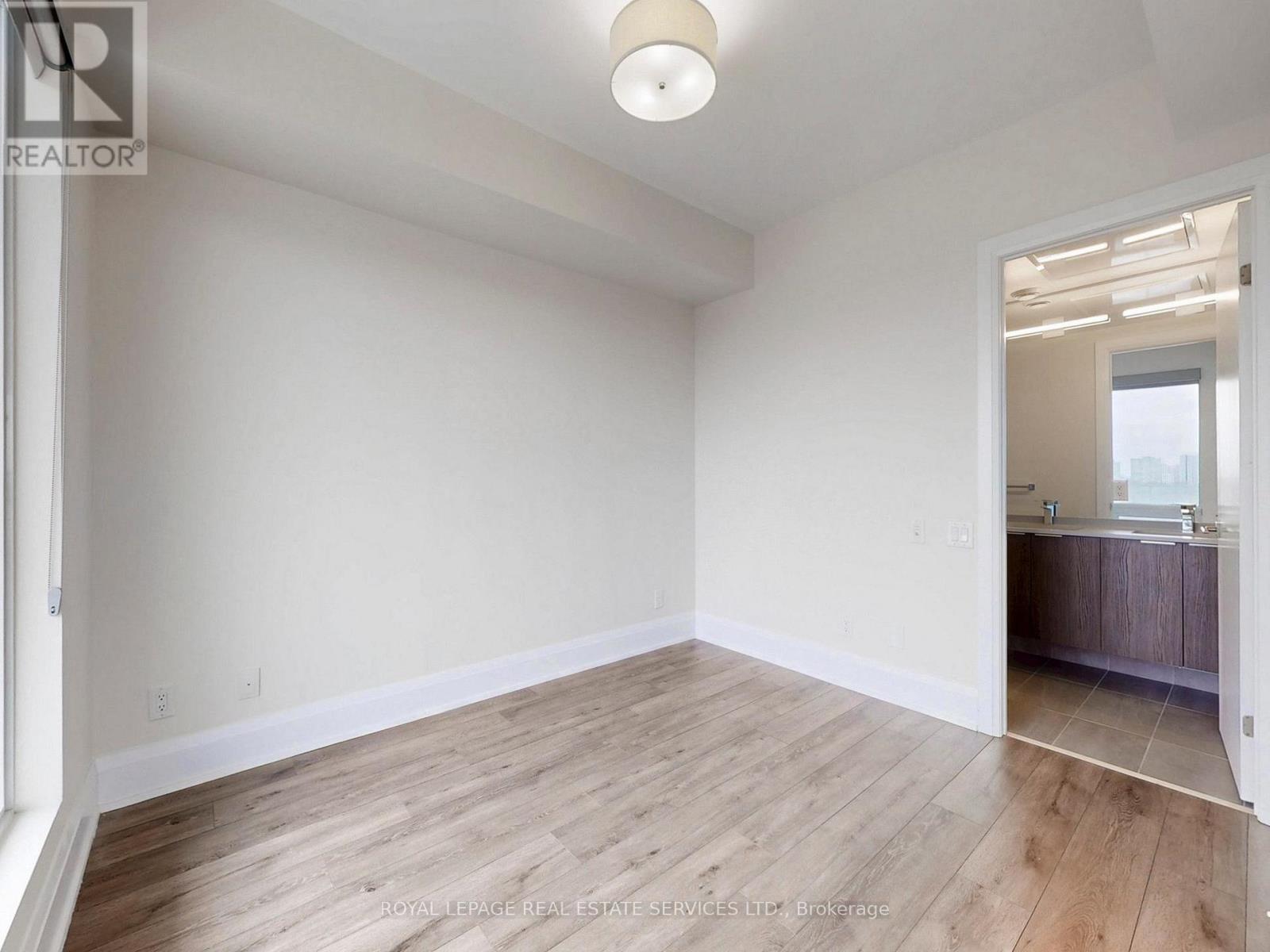 












1108 - 20 BRIN DRIVE

,
Toronto,




Ontario
M8X0B2

