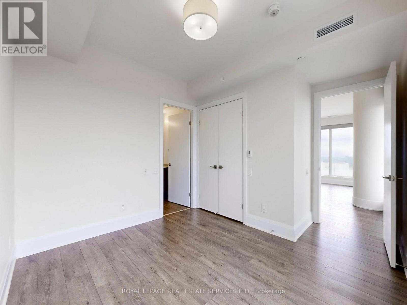 












1108 - 20 BRIN DRIVE

,
Toronto,




Ontario
M8X0B2

