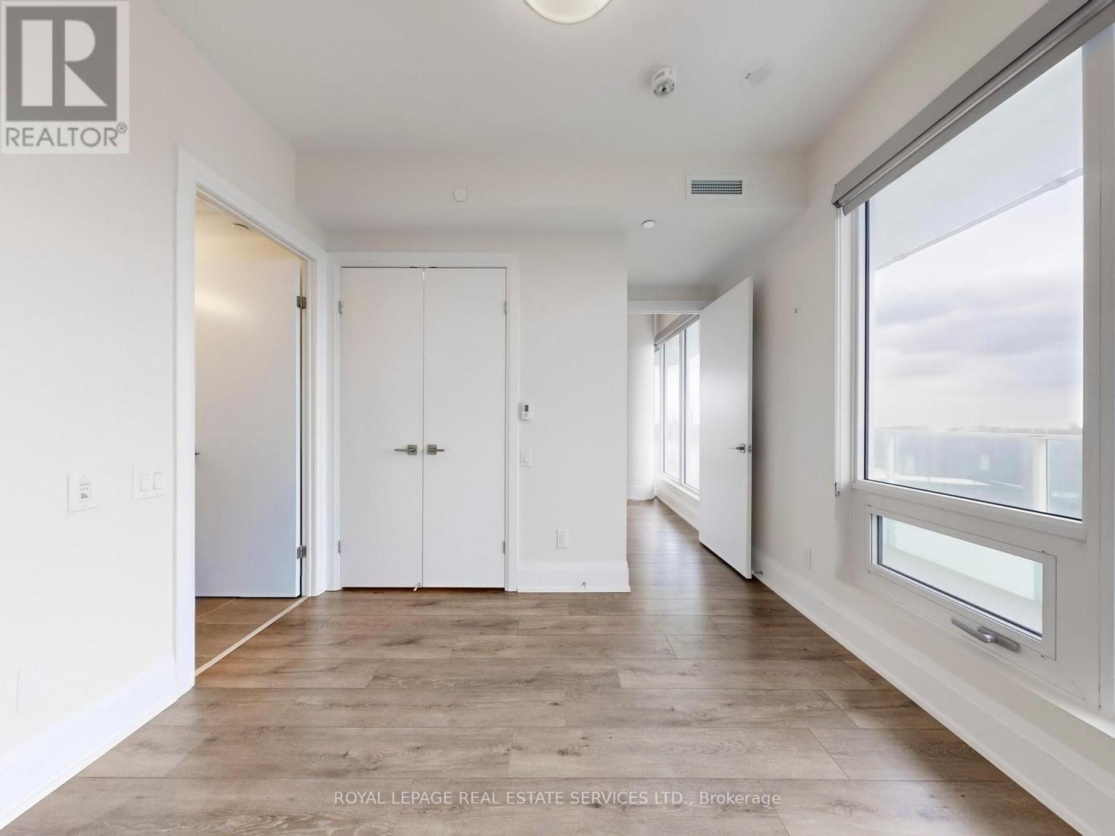 












1108 - 20 BRIN DRIVE

,
Toronto,




Ontario
M8X0B2

