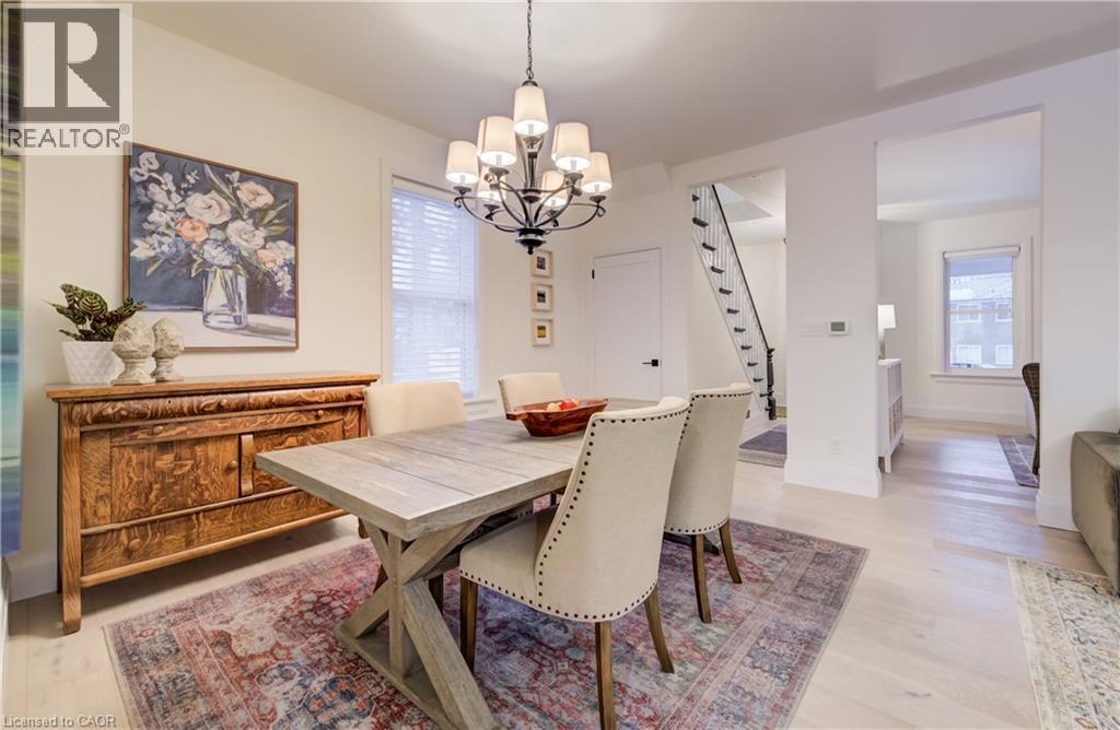 












38 EUCLID Avenue

,
Waterloo,




Ontario
N2L1Z3

