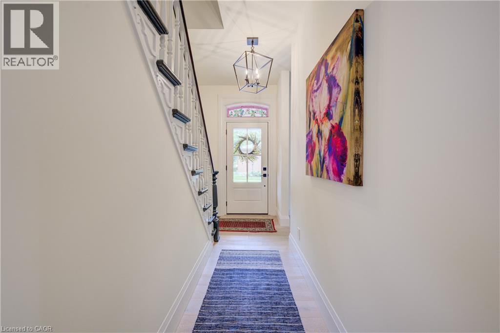 












38 EUCLID Avenue

,
Waterloo,




Ontario
N2L1Z3

