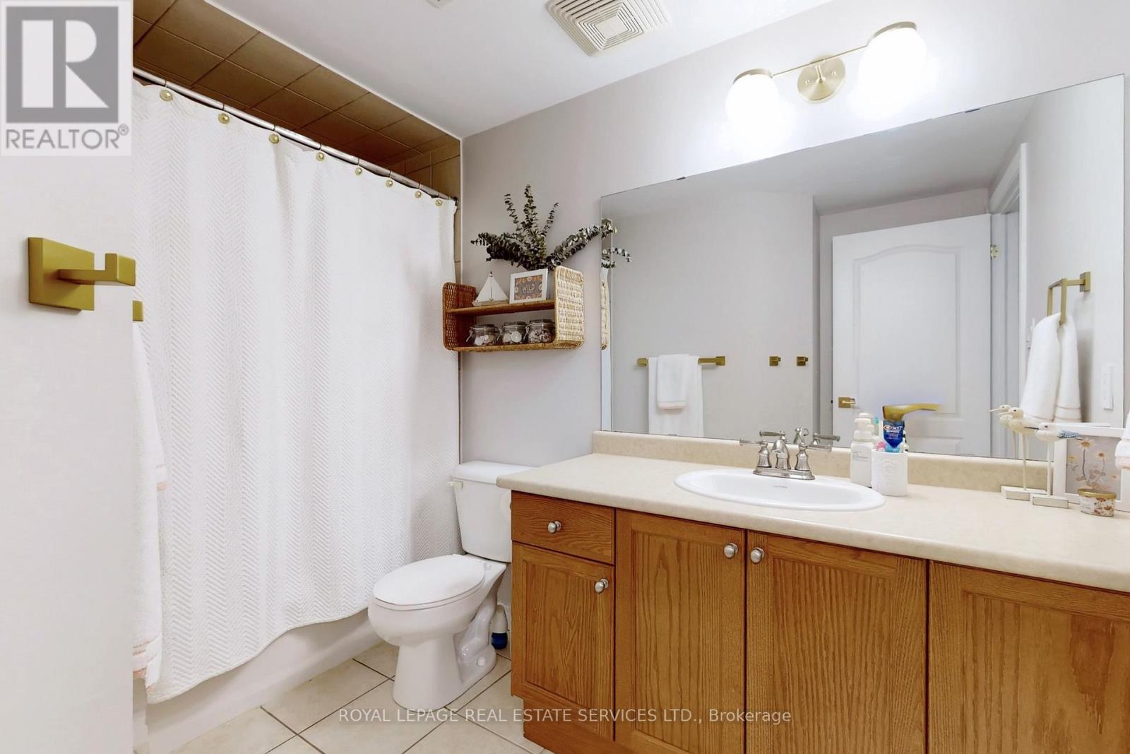 












104 - 4016 KILMER DRIVE

,
Burlington,




Ontario
L7M5A7

