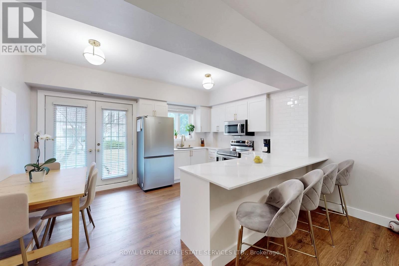 












104 - 4016 KILMER DRIVE

,
Burlington,




Ontario
L7M5A7

