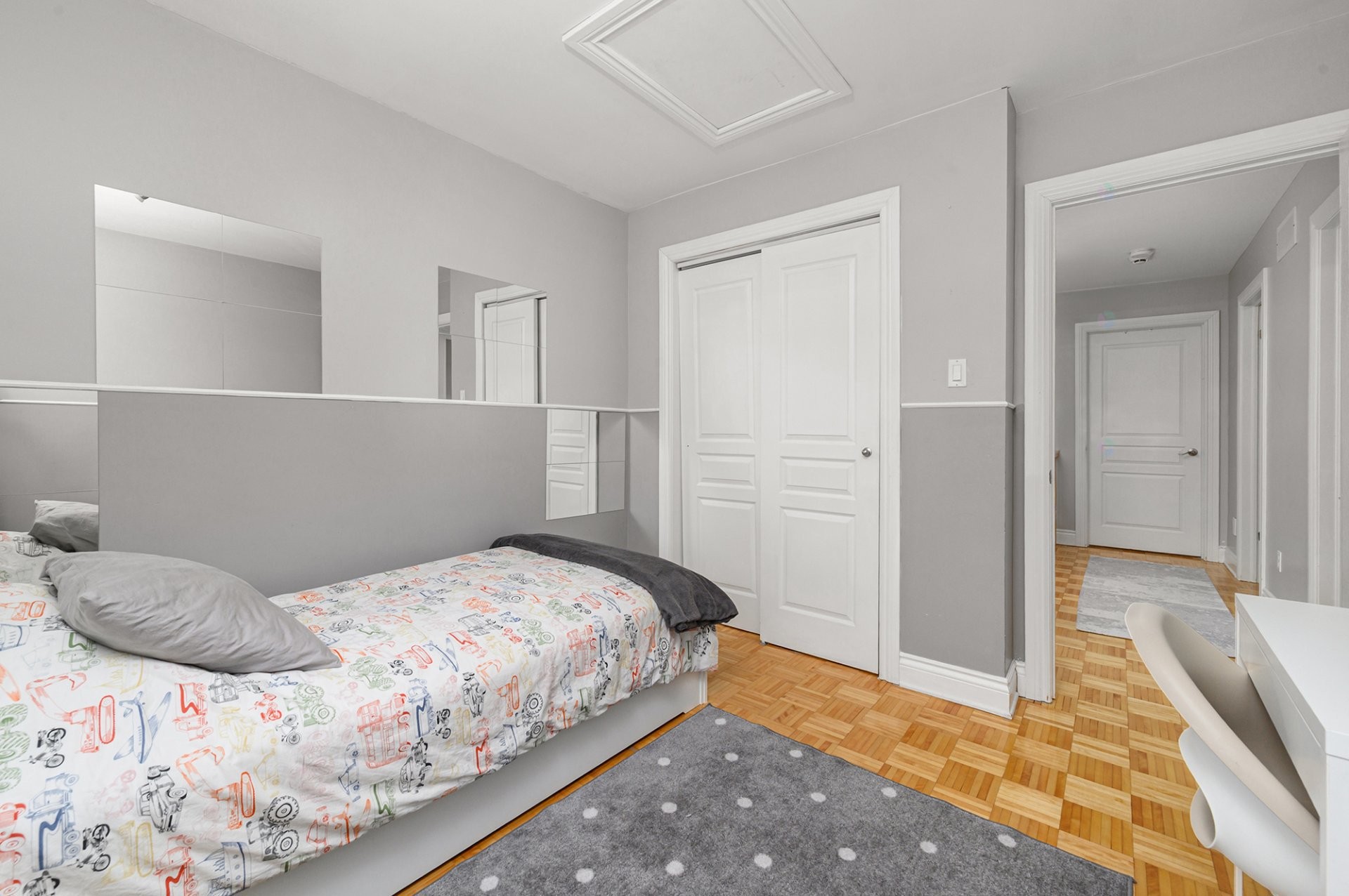 









191


Rue Khalil-Gibran

,
Montréal (Saint-Laurent),




QC
H4N4A2

