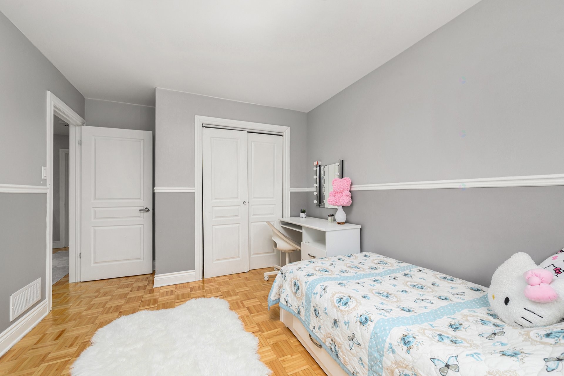 









191


Rue Khalil-Gibran

,
Montréal (Saint-Laurent),




QC
H4N4A2

