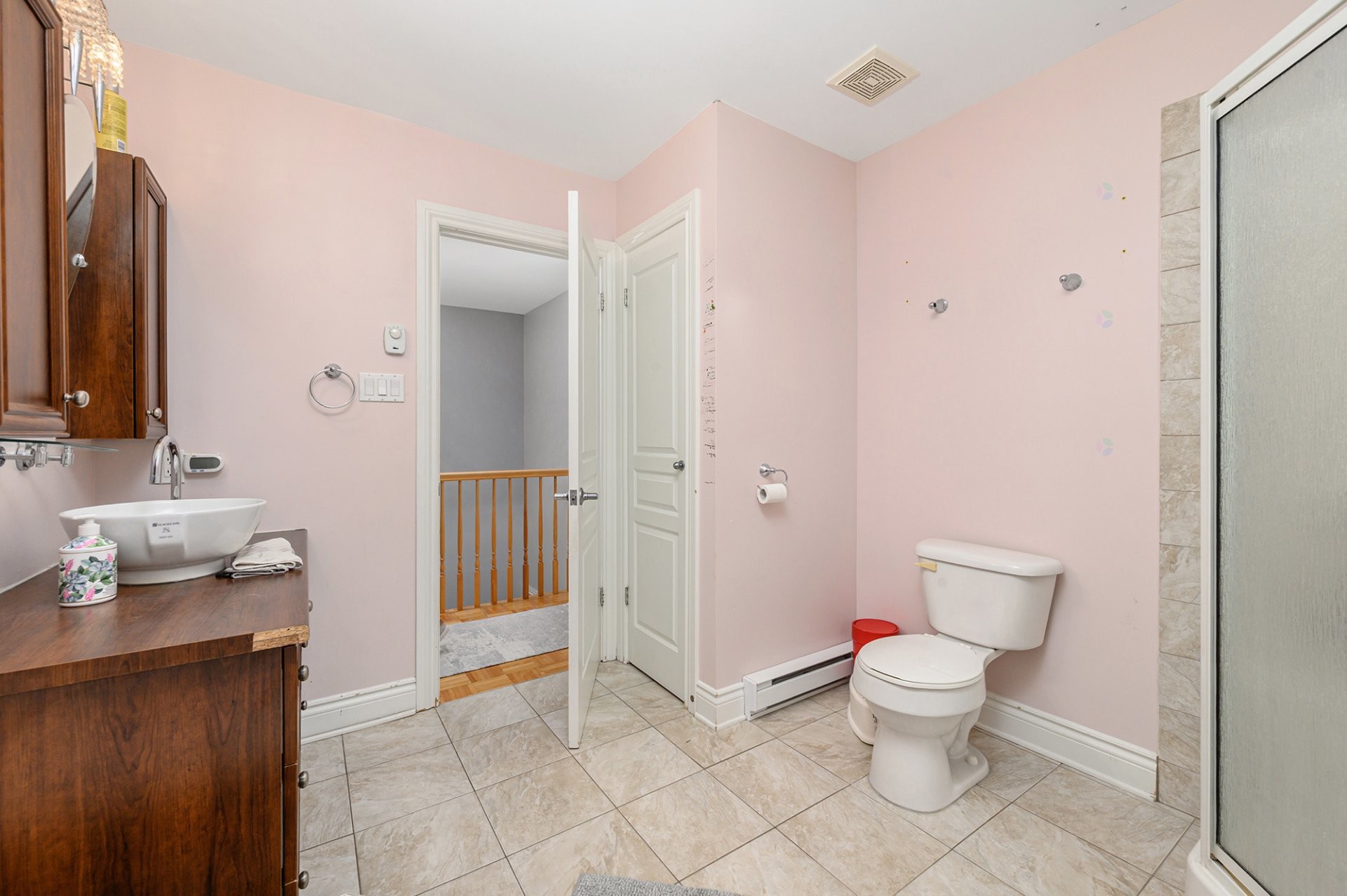 









191


Rue Khalil-Gibran

,
Montréal (Saint-Laurent),




QC
H4N4A2

