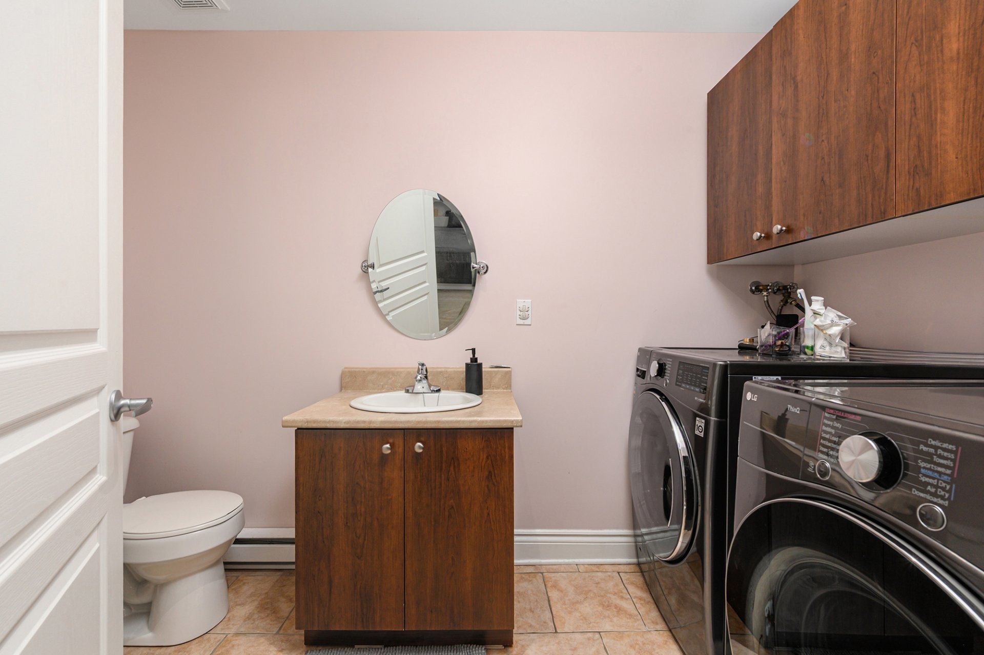 









191


Rue Khalil-Gibran

,
Montréal (Saint-Laurent),




QC
H4N4A2

