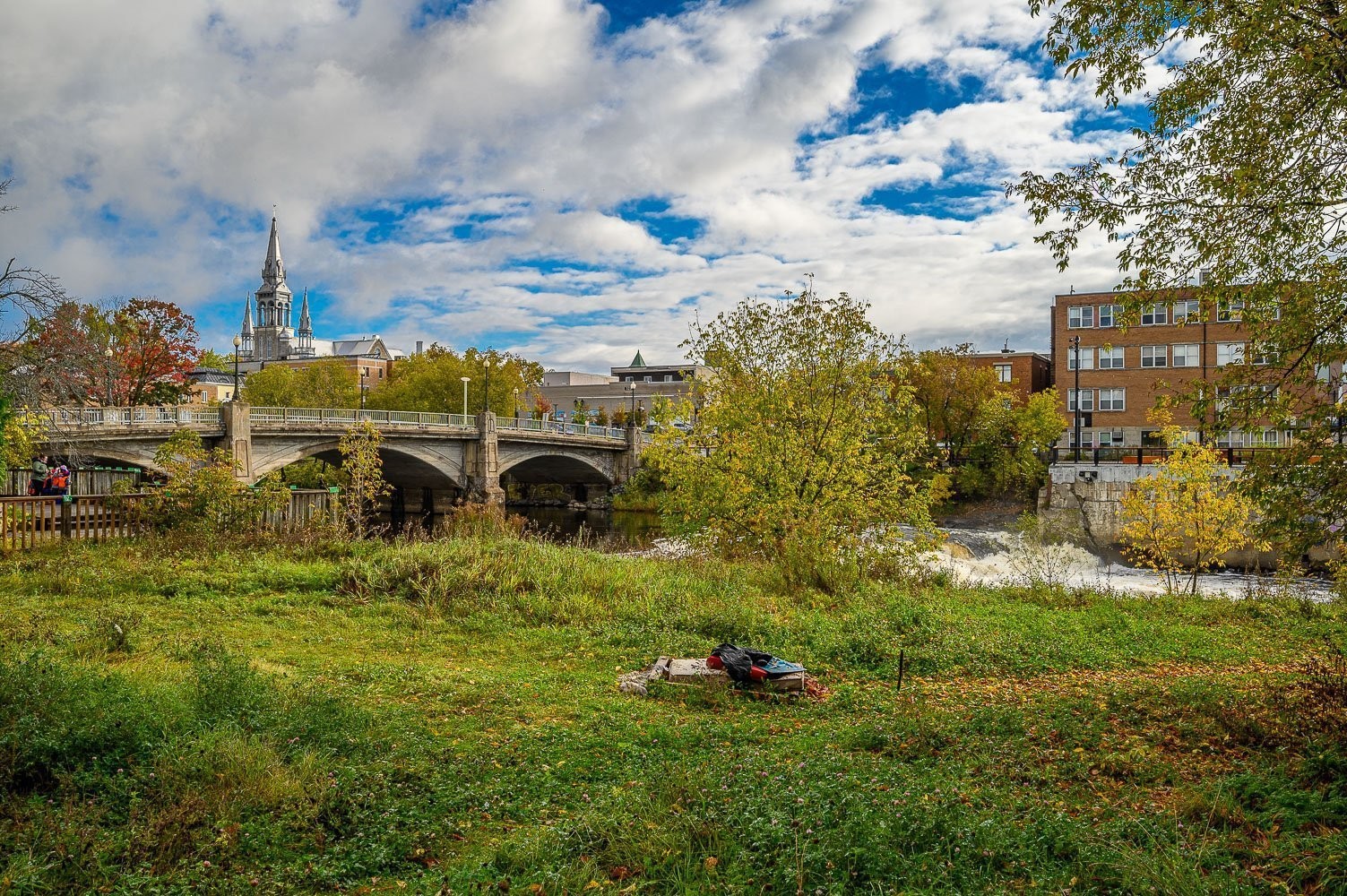 









305


Rue Laviolette

, 310,
Saint-Jérôme,




QC
J7Y4H7

