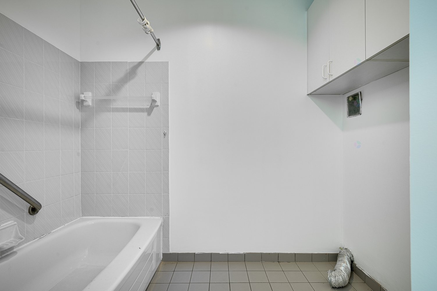 









305


Rue Laviolette

, 310,
Saint-Jérôme,




QC
J7Y4H7

