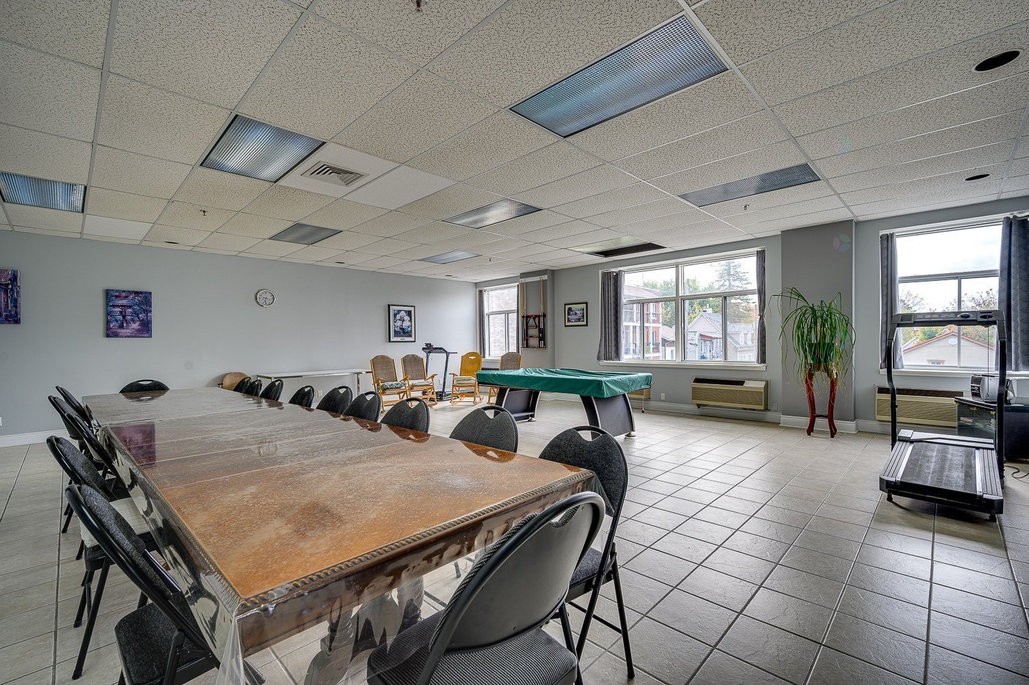 









305


Rue Laviolette

, 310,
Saint-Jérôme,




QC
J7Y4H7

