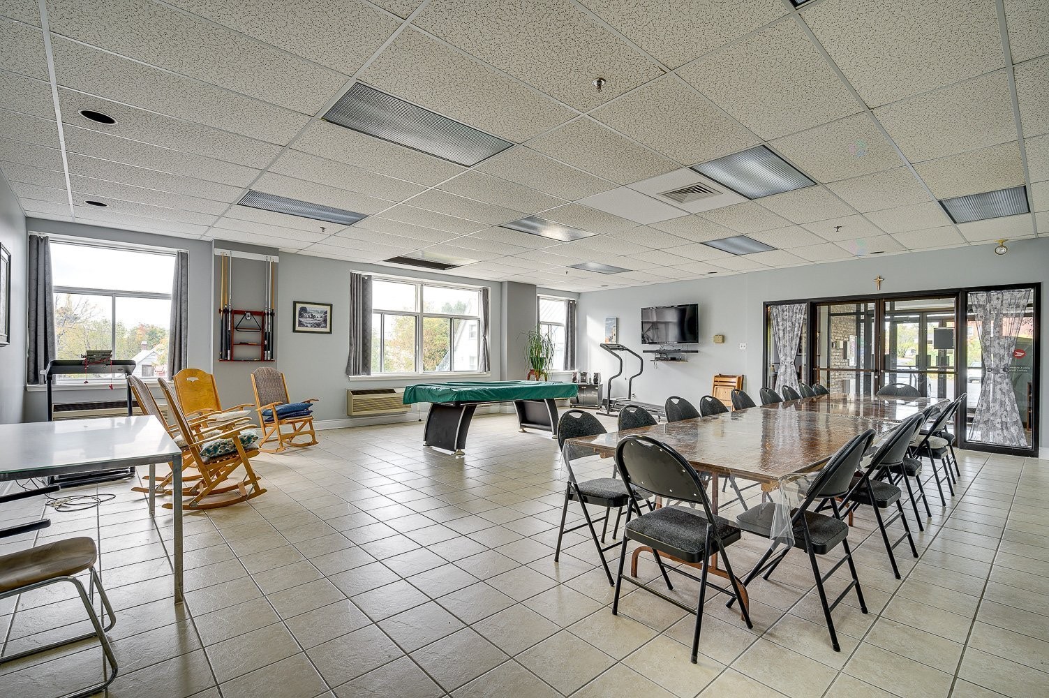 









305


Rue Laviolette

, 310,
Saint-Jérôme,




QC
J7Y4H7

