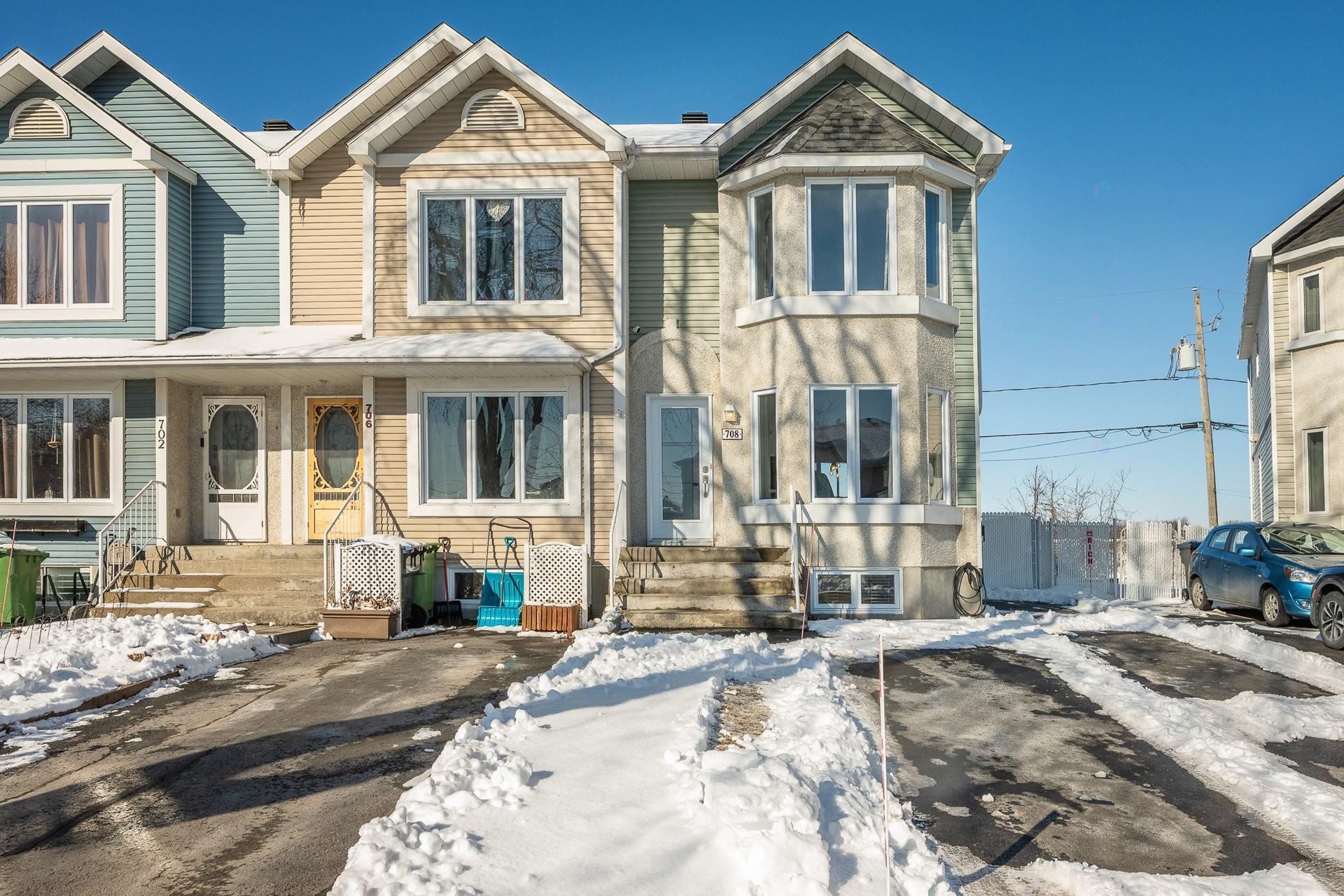 









708Z


Rue Bourguignon

,
Saint-Jean-sur-Richelieu,




QC
J3B8R1

