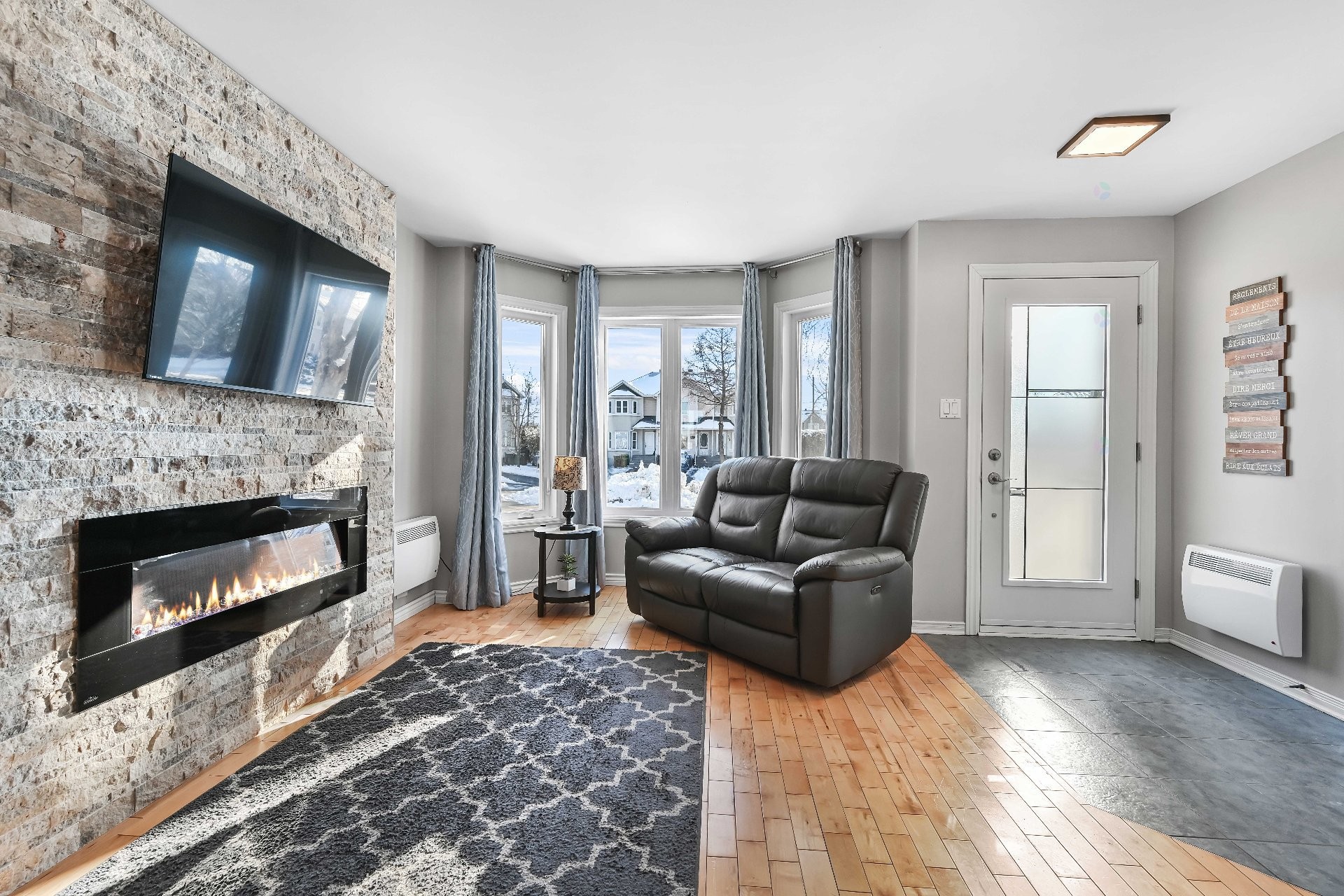 









708Z


Rue Bourguignon

,
Saint-Jean-sur-Richelieu,




QC
J3B8R1

