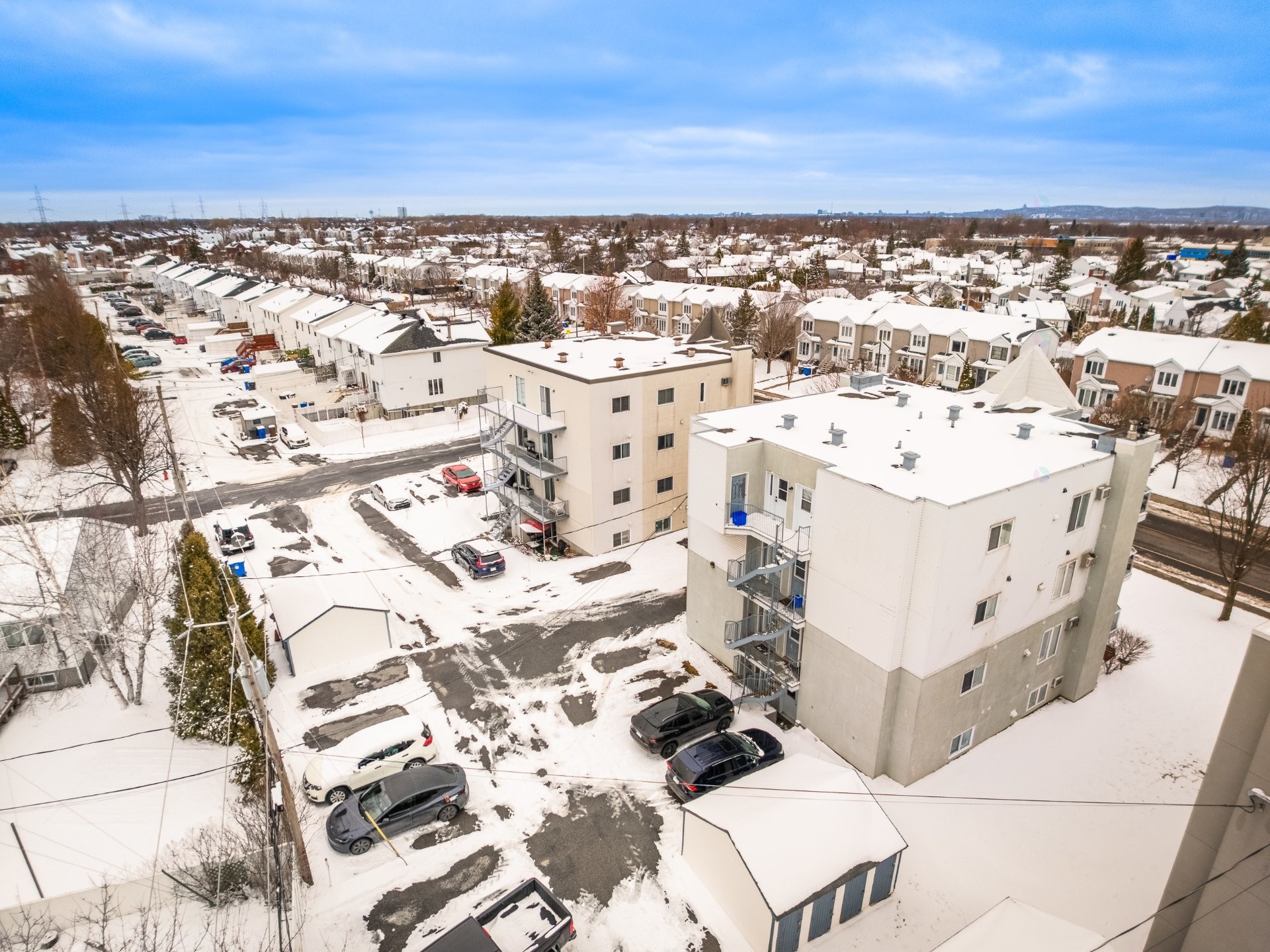 









3725


Boul. St-Laurent

, 402,
Sainte-Catherine,




QC
J5C2B1

