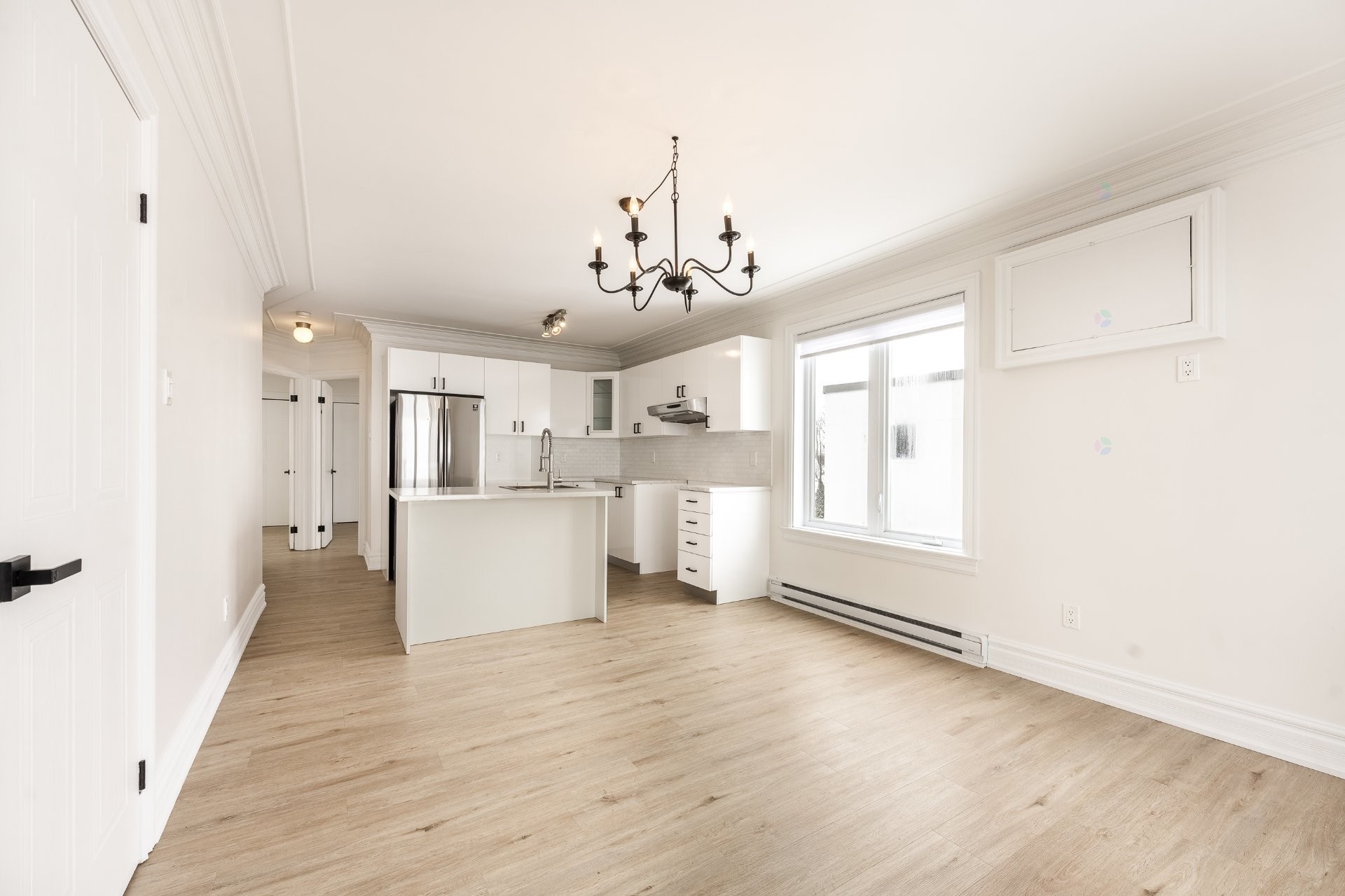









3725


Boul. St-Laurent

, 402,
Sainte-Catherine,




QC
J5C2B1

