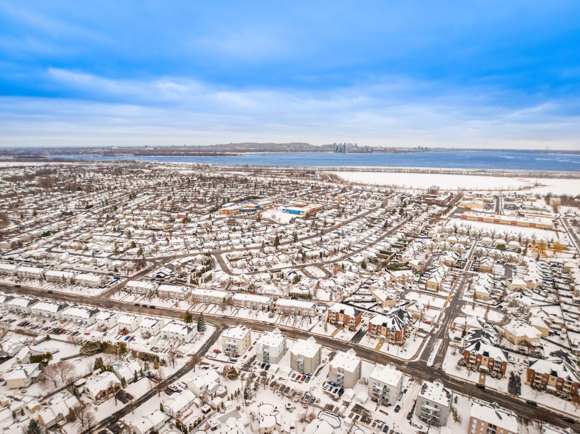 









3725


Boul. St-Laurent

, 402,
Sainte-Catherine,




QC
J5C2B1

