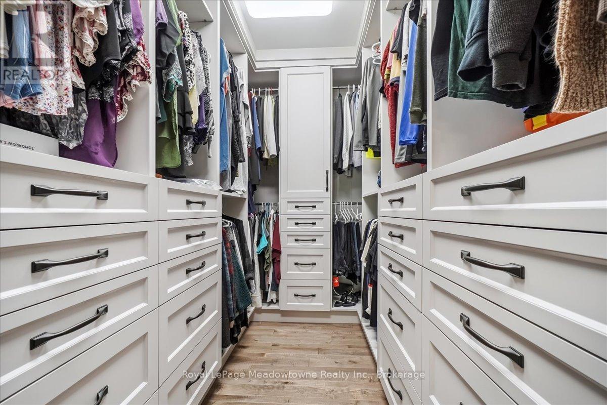 












8837 WELLINGTON ROAD 124

,
Erin,




Ontario
N1H6H7

