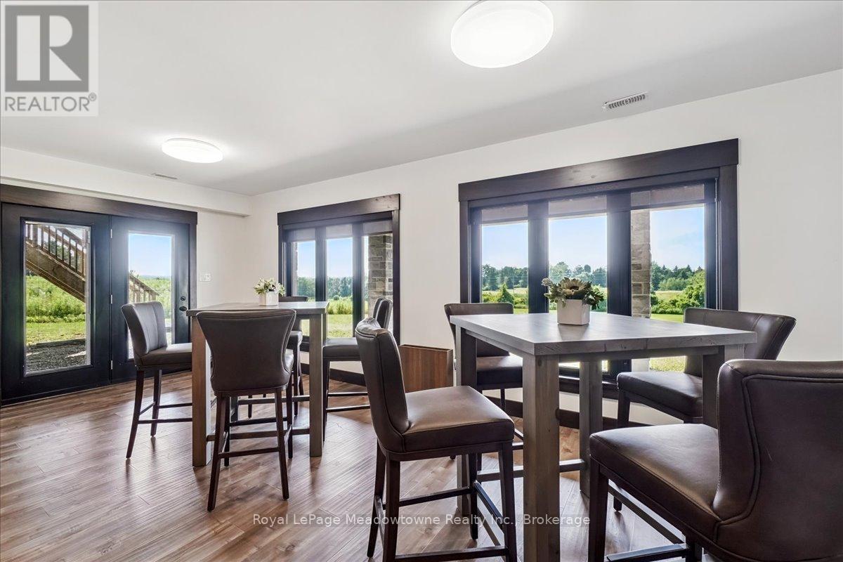 












8837 WELLINGTON ROAD 124

,
Erin,




Ontario
N1H6H7

