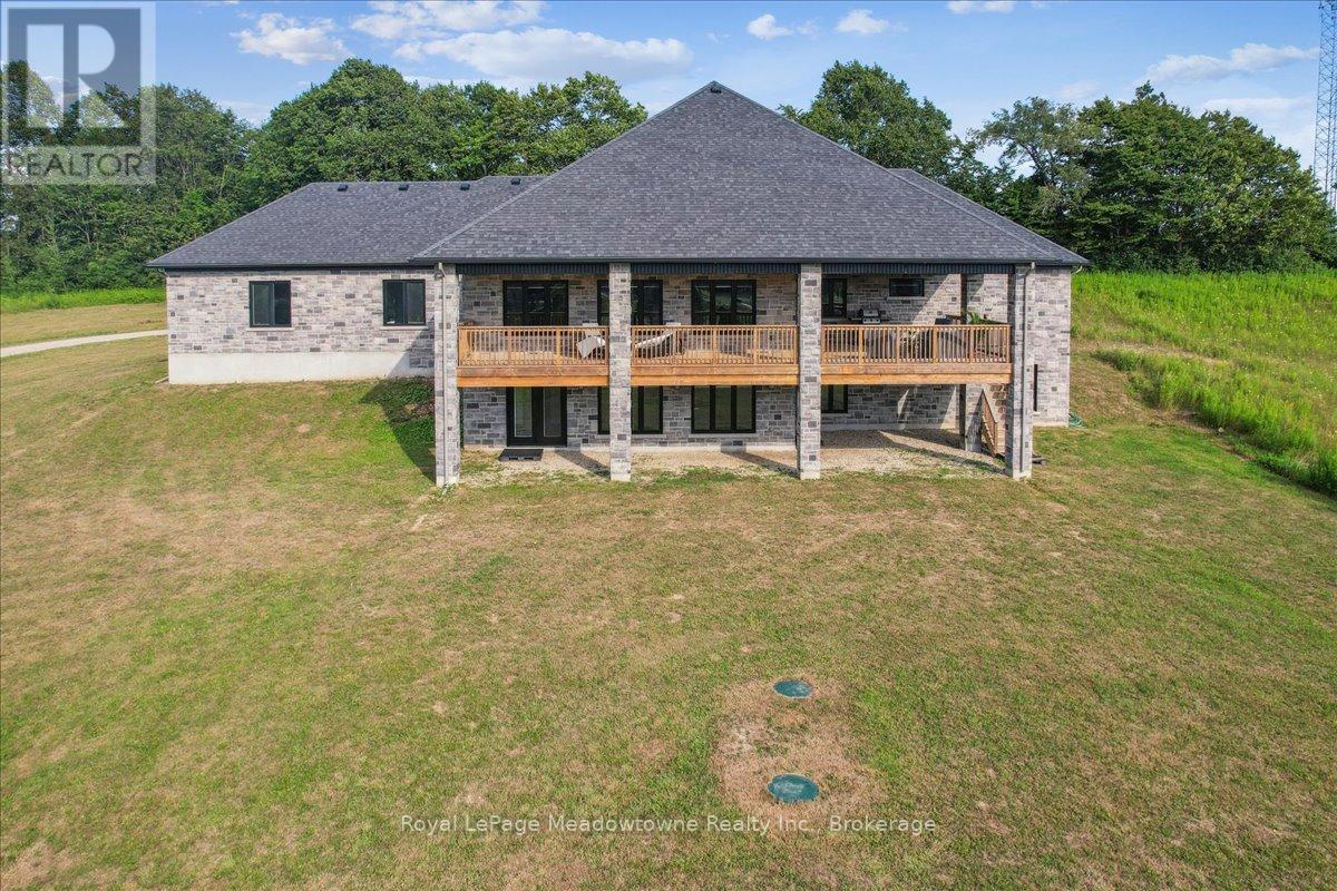 












8837 WELLINGTON ROAD 124

,
Erin,




Ontario
N1H6H7

