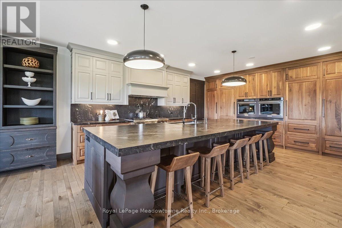 












8837 WELLINGTON ROAD 124

,
Erin,




Ontario
N1H6H7

