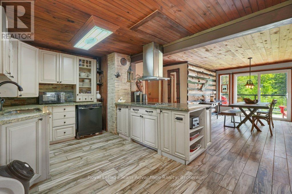 












19 ALLAN CRESCENT

,
Seguin,




Ontario
P2A2W8

