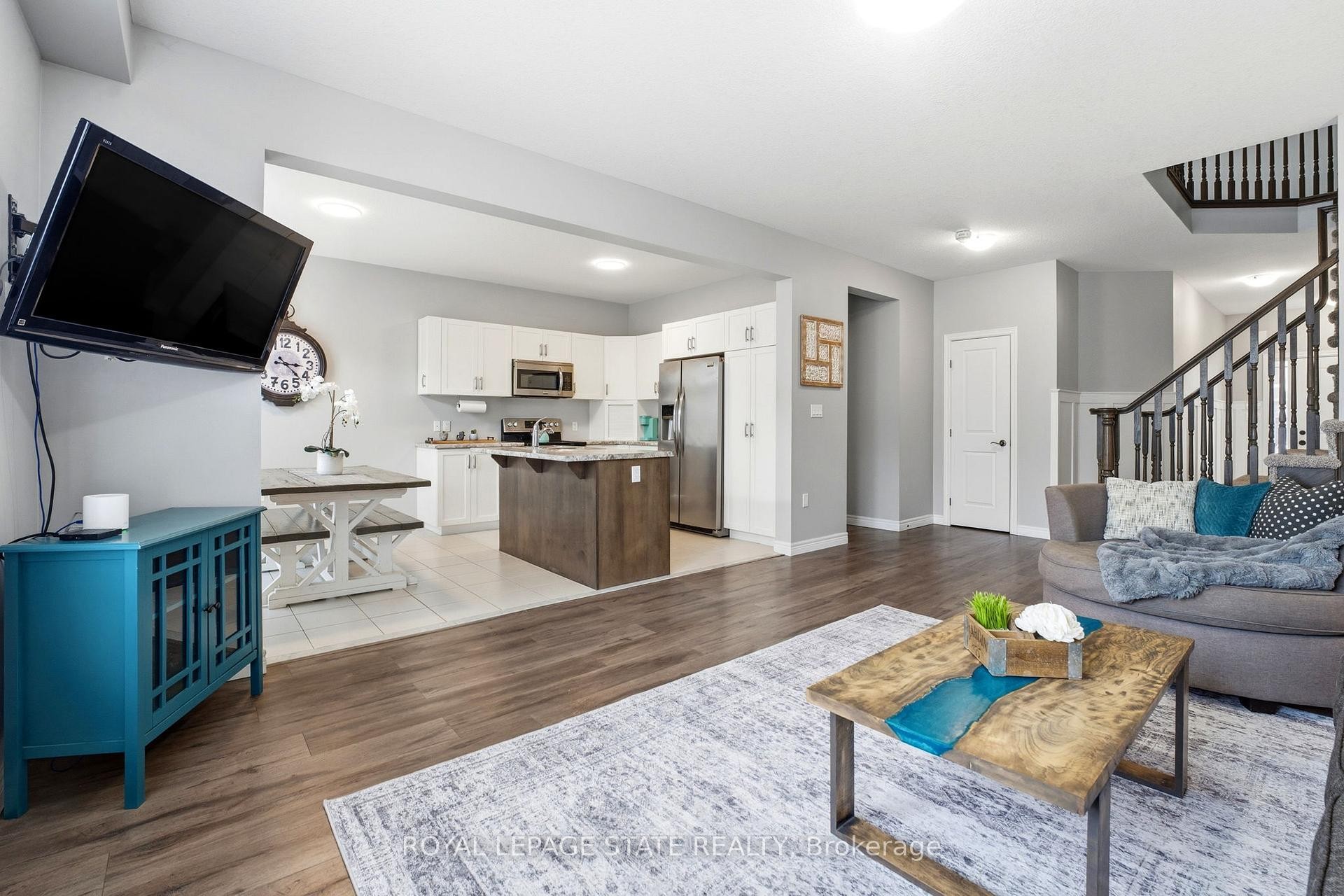 









86


Fairgrounds

Drive,
Hamilton,




ON
L0R 1C0

