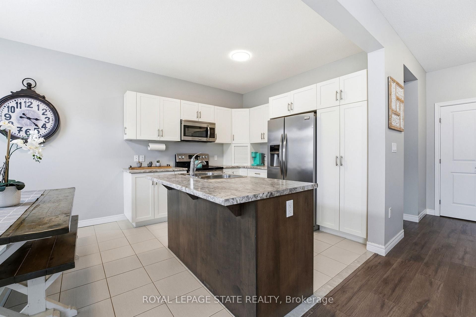 









86


Fairgrounds

Drive,
Hamilton,




ON
L0R 1C0


