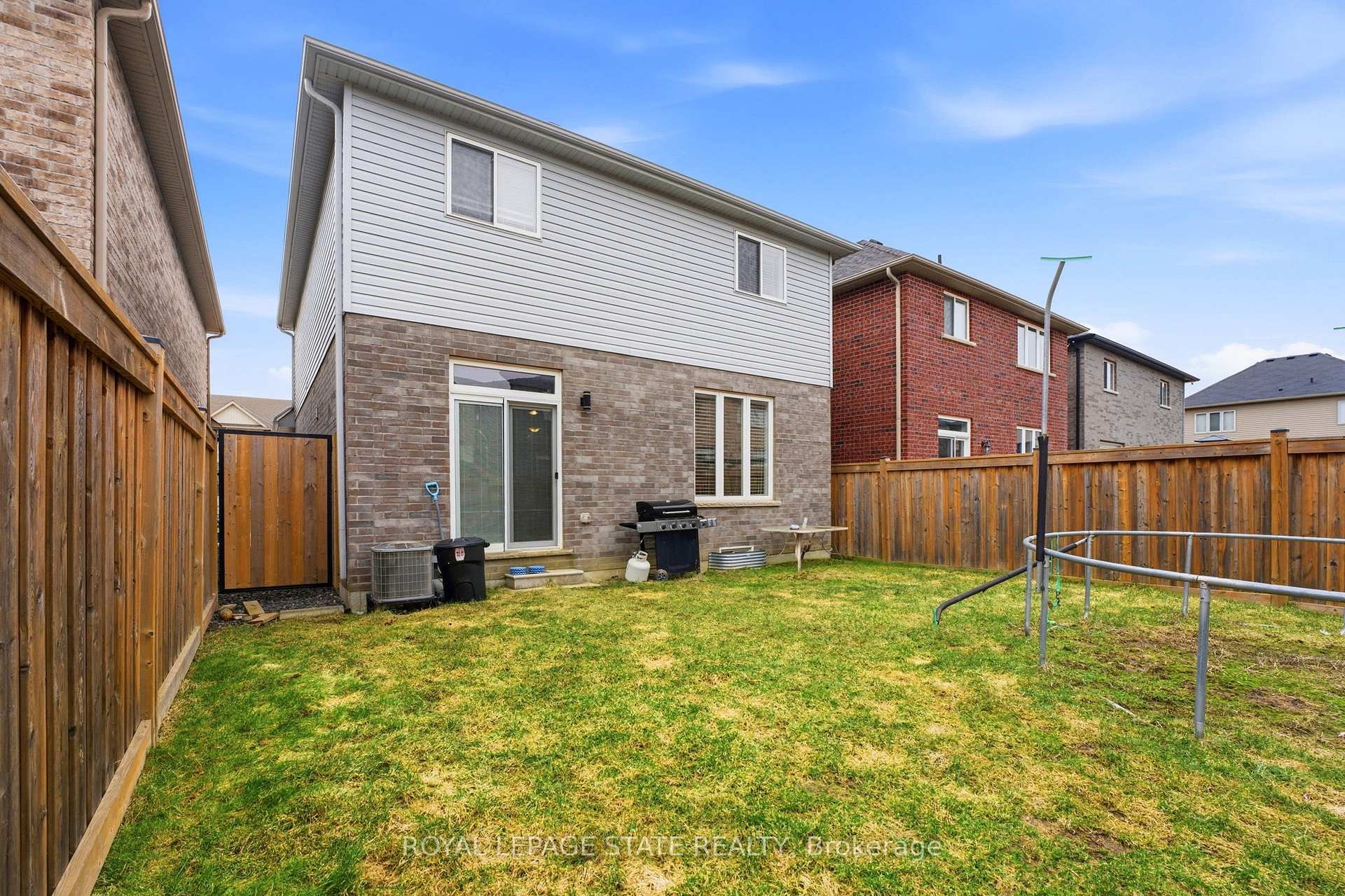 









86


Fairgrounds

Drive,
Hamilton,




ON
L0R 1C0


