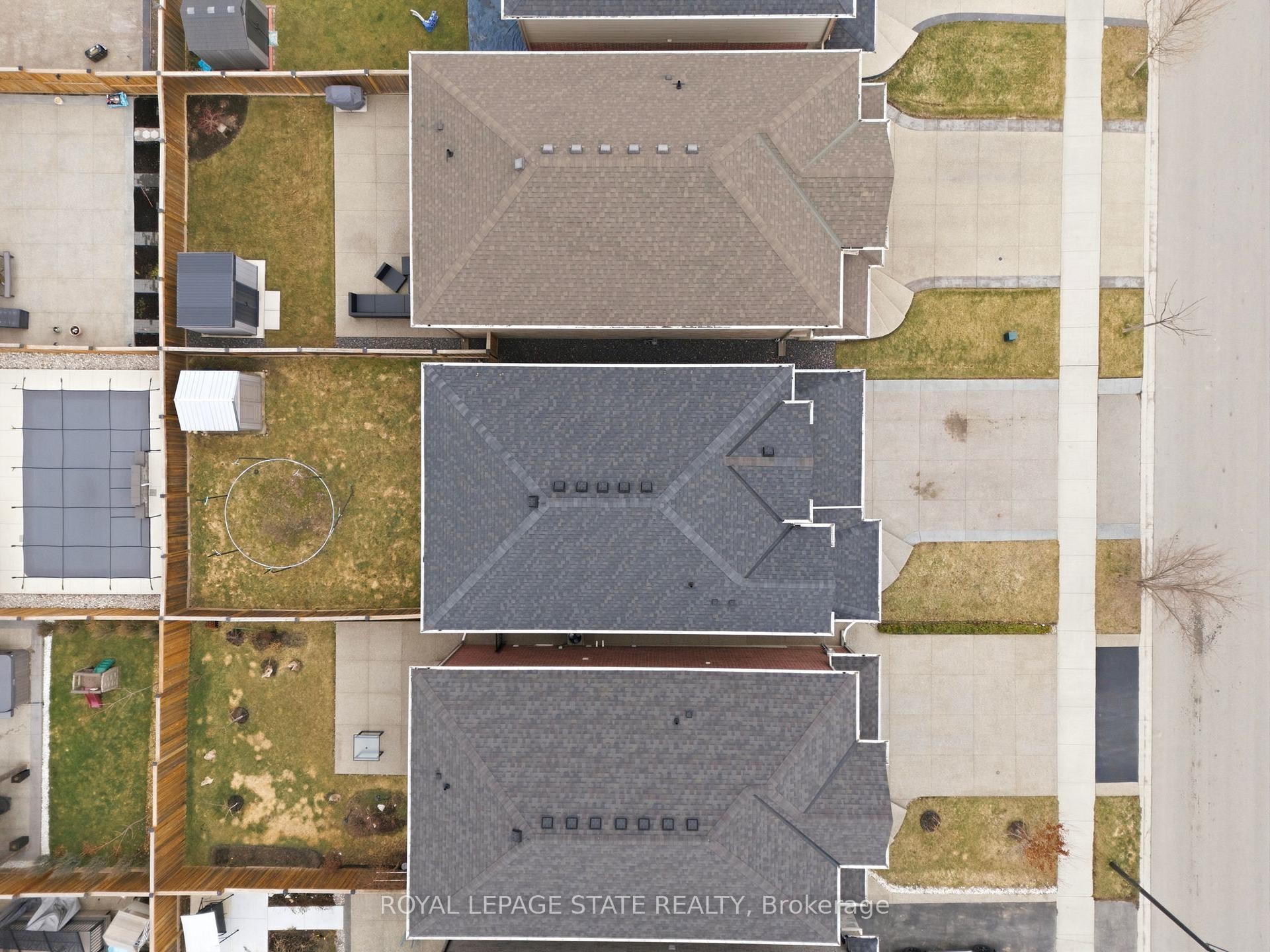









86


Fairgrounds

Drive,
Hamilton,




ON
L0R 1C0

