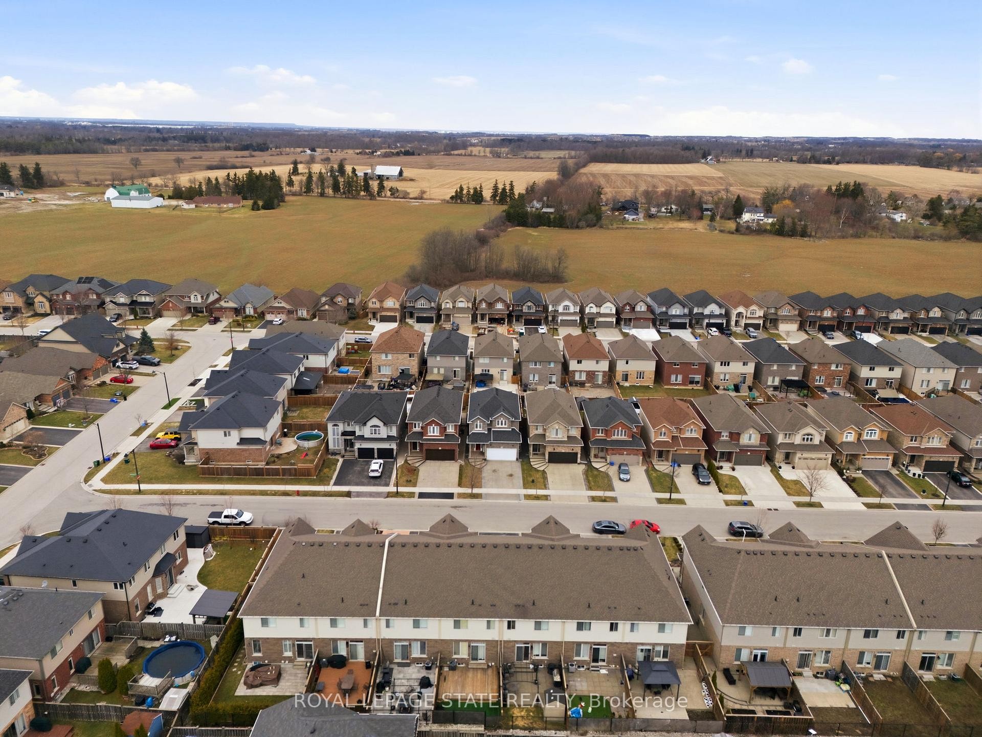 









86


Fairgrounds

Drive,
Hamilton,




ON
L0R 1C0

