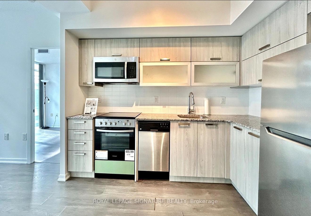 









36


Lisgar

Street, 1506W,
Toronto,




ON
M6J 0C7

