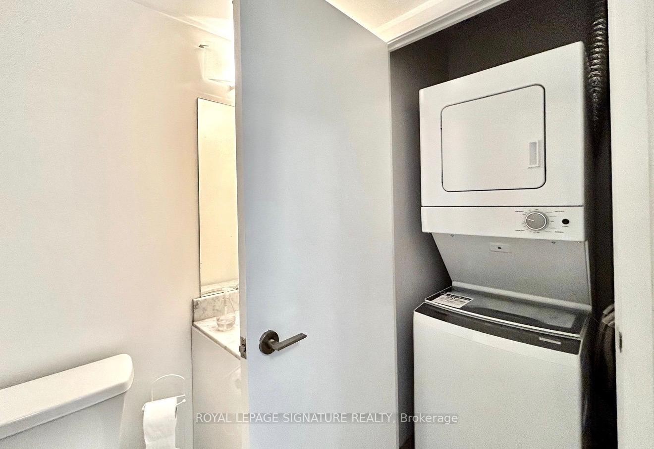 









36


Lisgar

Street, 1506W,
Toronto,




ON
M6J 0C7

