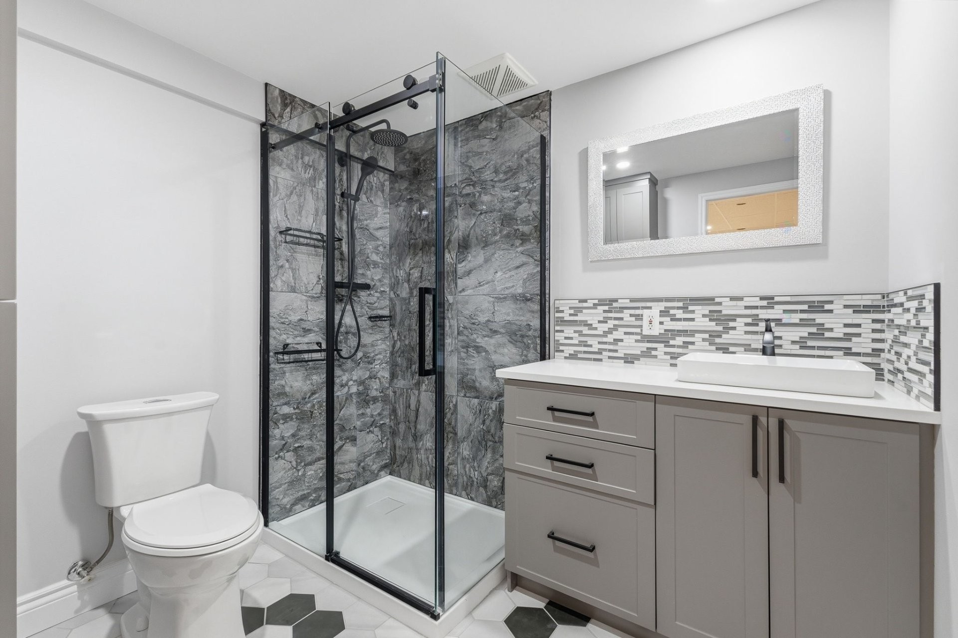 









76


Rue du Pinot

,
Gatineau (Gatineau),




QC
J8R3N7

