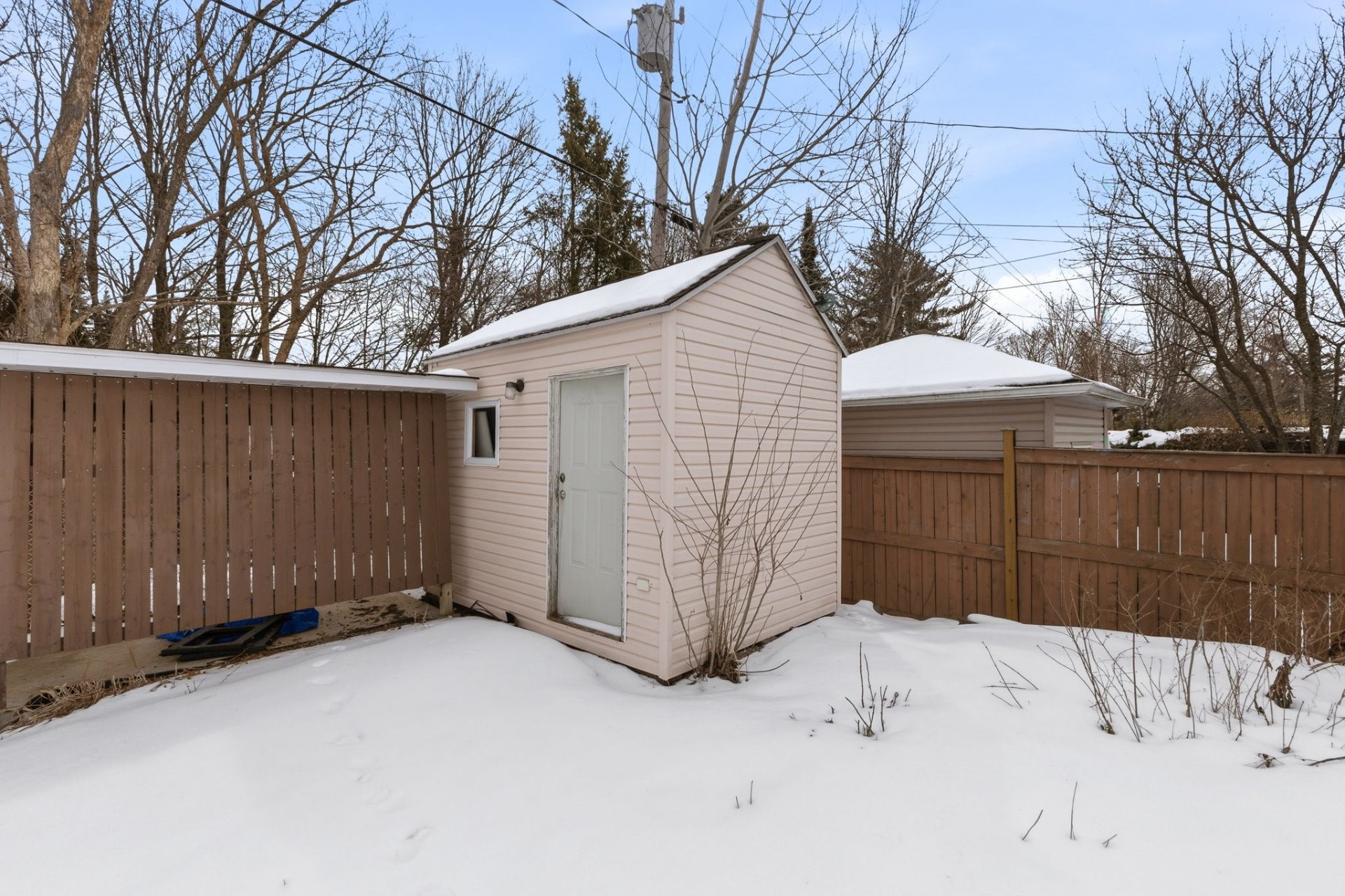 









76


Rue du Pinot

,
Gatineau (Gatineau),




QC
J8R3N7

