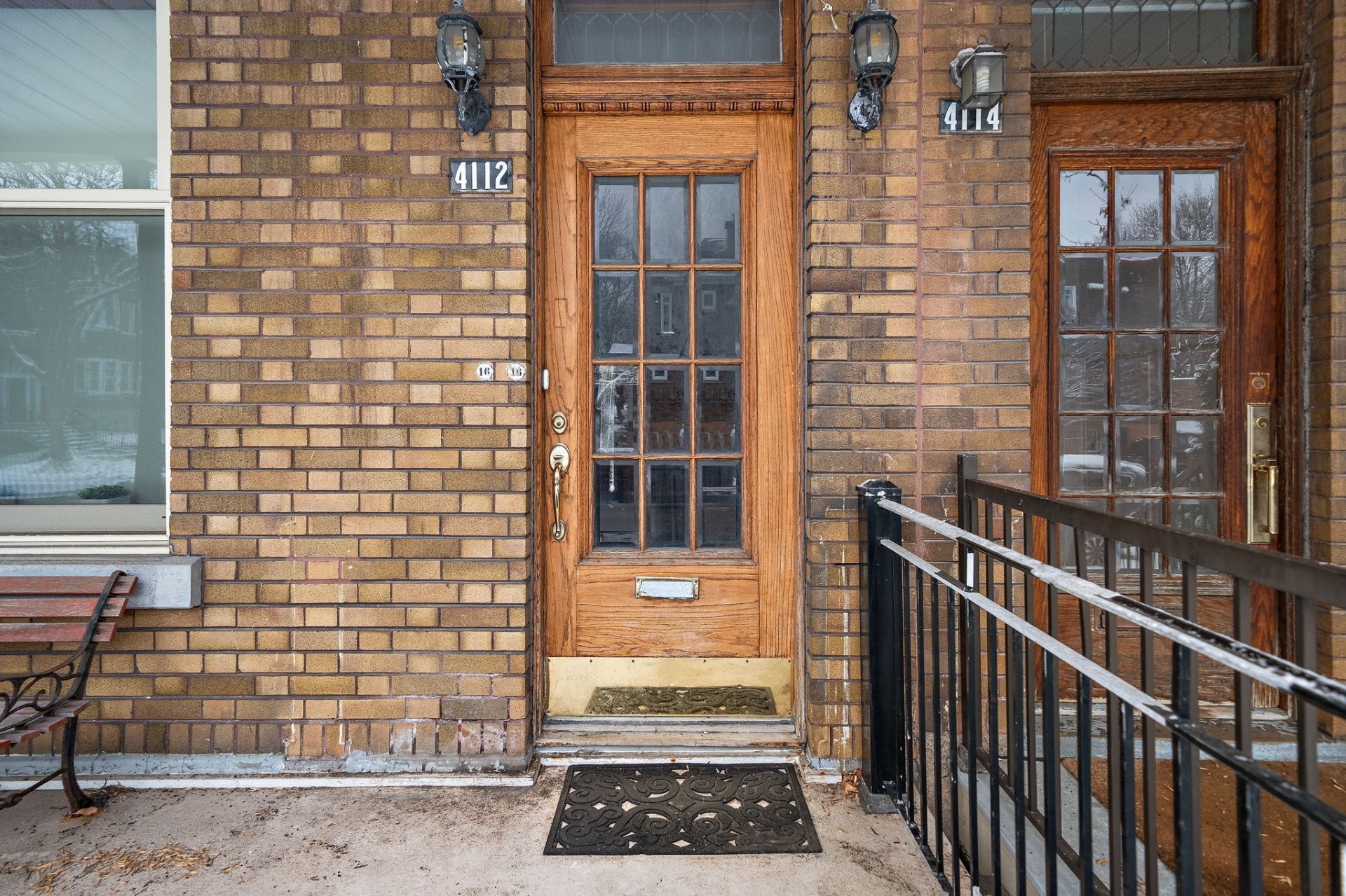 









4112


Av. Girouard

,
Montréal (Côte-des-Neiges/Notre-Dame-de-Grâce),




QC
H4A3B2

