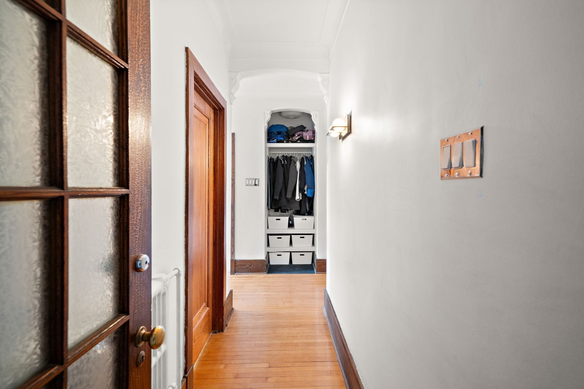 









4112


Av. Girouard

,
Montréal (Côte-des-Neiges/Notre-Dame-de-Grâce),




QC
H4A3B2

